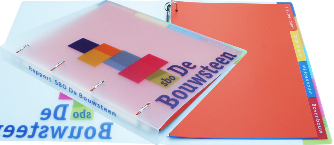 Ringbandmap SBO De Bouwsteen full colour digitaal geprint en een set 4-delige assorti gekleurde tabbladen!