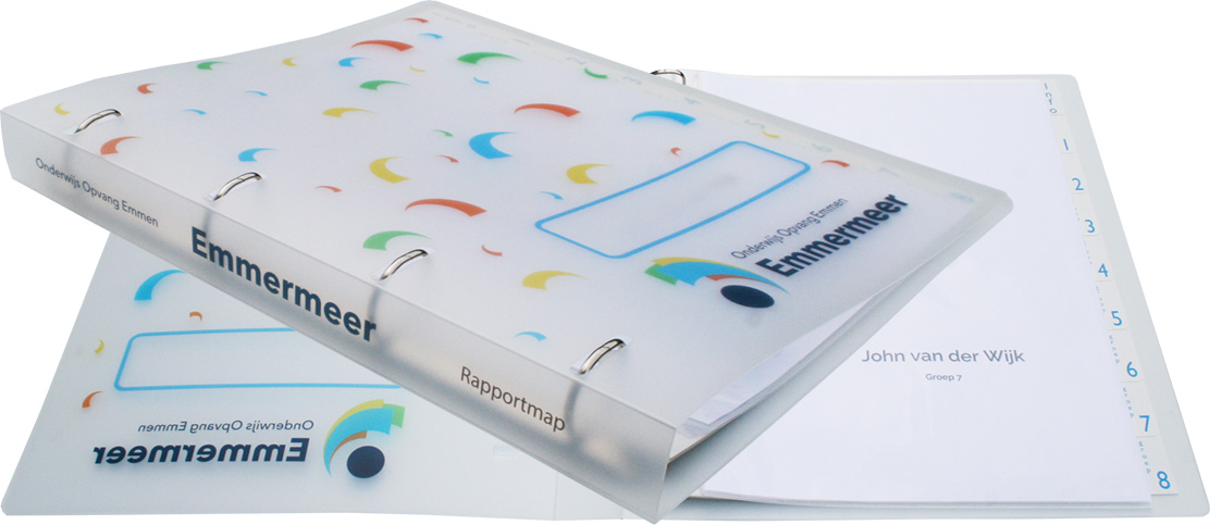 Veelkleurige digitaal bedrukte nieuwe schoolmap voor Openbare Basisschool Emmermeer in Emmen.
