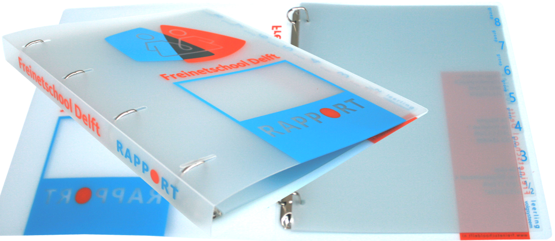 Nieuwe ringband schoolmap voor de Freinetschool in Delft met transparante set tabbladen.
